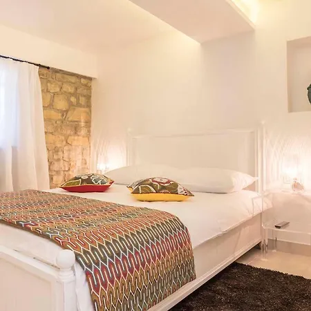 Luxurious With Stunning View In Buje * Merisce