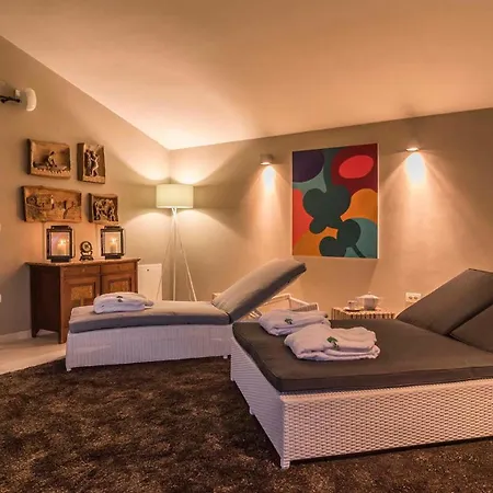 Luxurious With Stunning View In Buje *