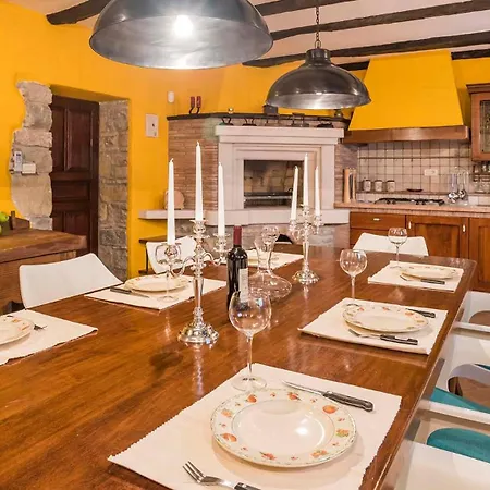 Luxurious With Stunning View In Buje