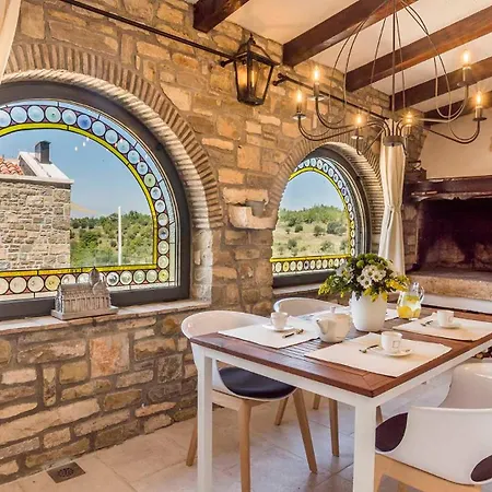 Luxurious With Stunning View In Buje Villa Merisce