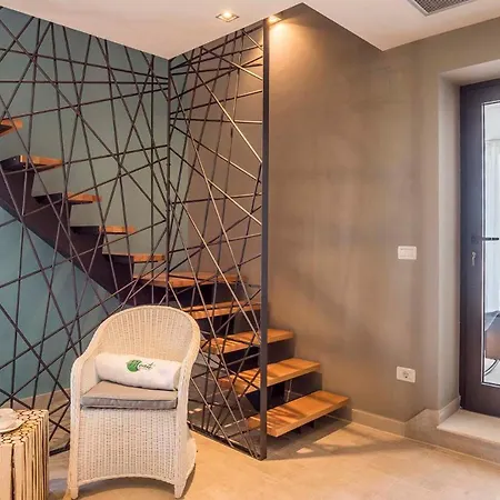 Villa Luxurious With Stunning View In Buje *