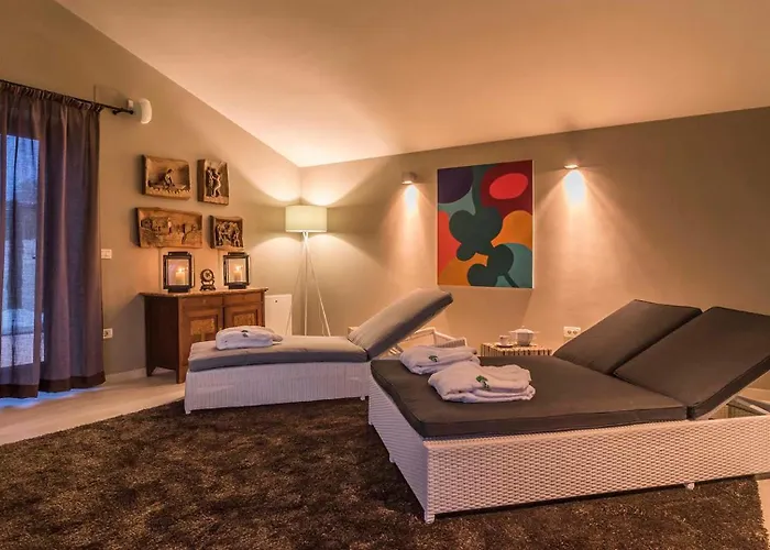 Luxurious With Stunning View In Buje *