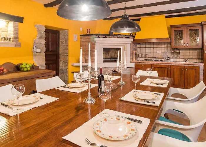 Luxurious With Stunning View In Buje