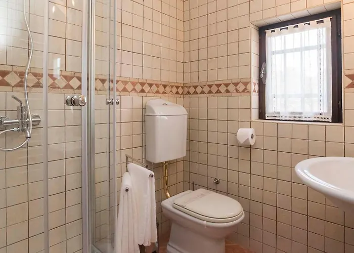 Luxurious With Stunning View In Buje