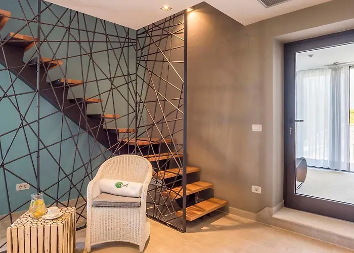 Villa Luxurious With Stunning View In Buje *